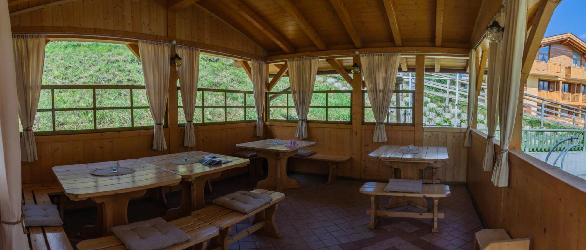 Hotel Garni Sant'Antonio Con Spa Мадонна-ди-Кампильо Экстерьер фото