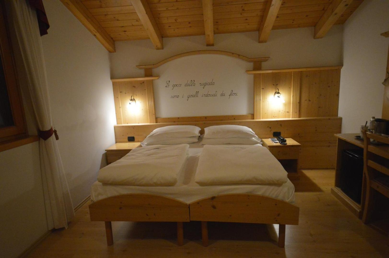 Hotel Garni Sant'Antonio Con Spa Мадонна-ди-Кампильо Экстерьер фото